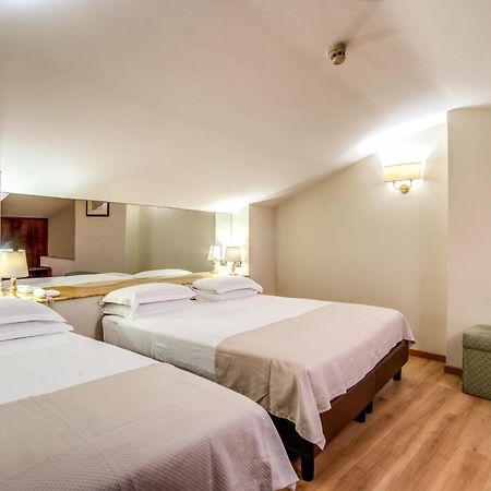 Hotel Della Torre Argentina Rome Exterior photo