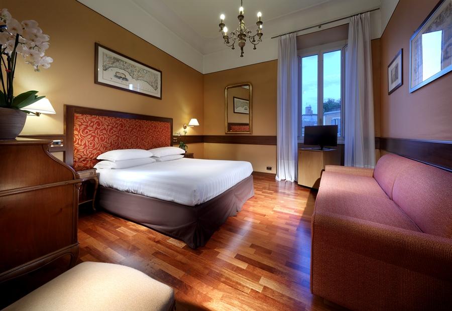 Hotel Della Torre Argentina Rome Exterior photo