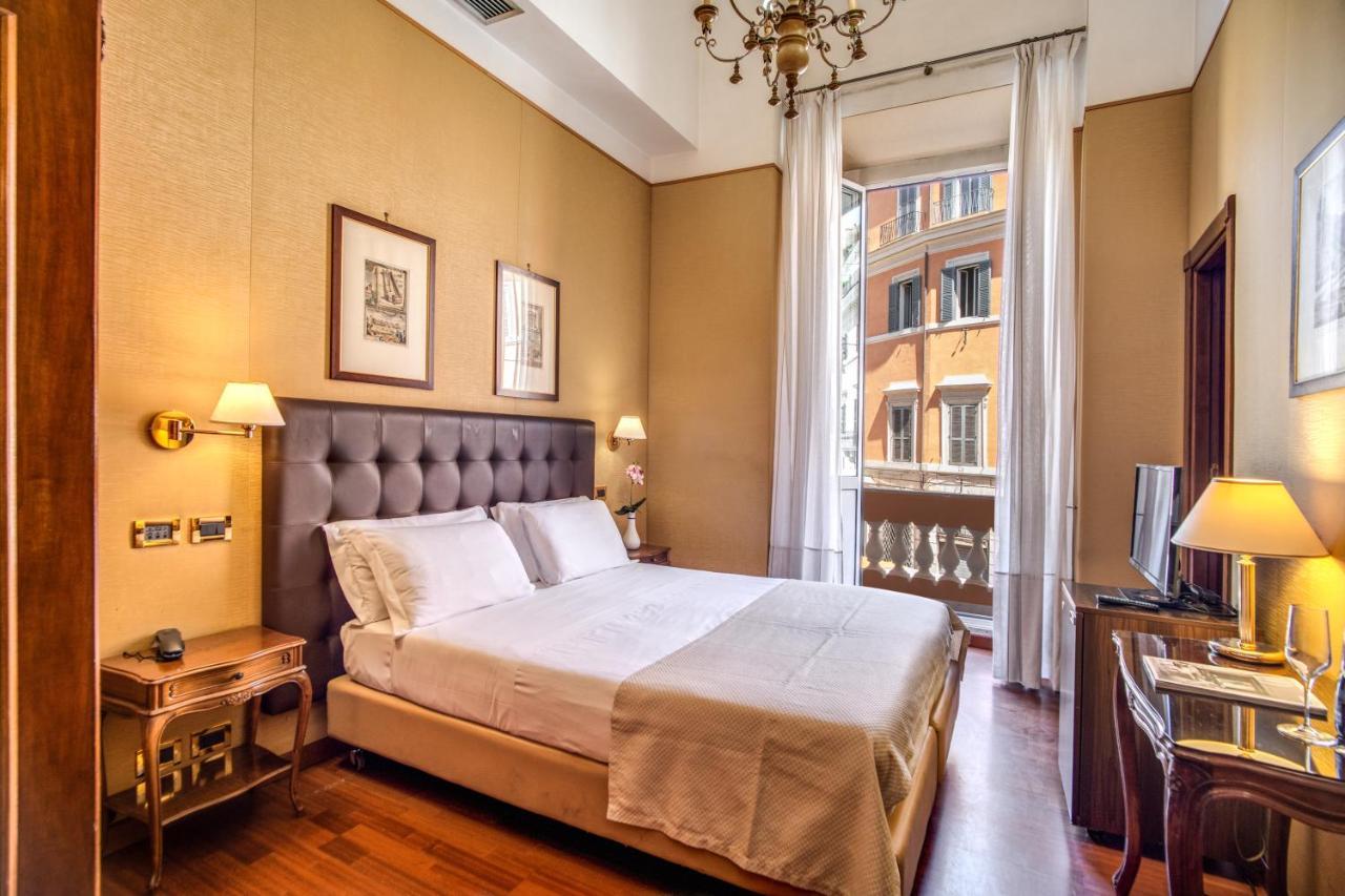 Hotel Della Torre Argentina Rome Exterior photo
